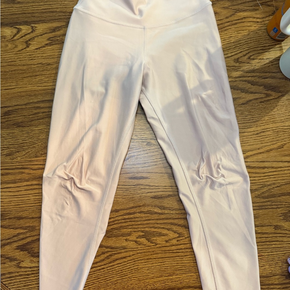 ALO Yoga Soft Pink Leggings